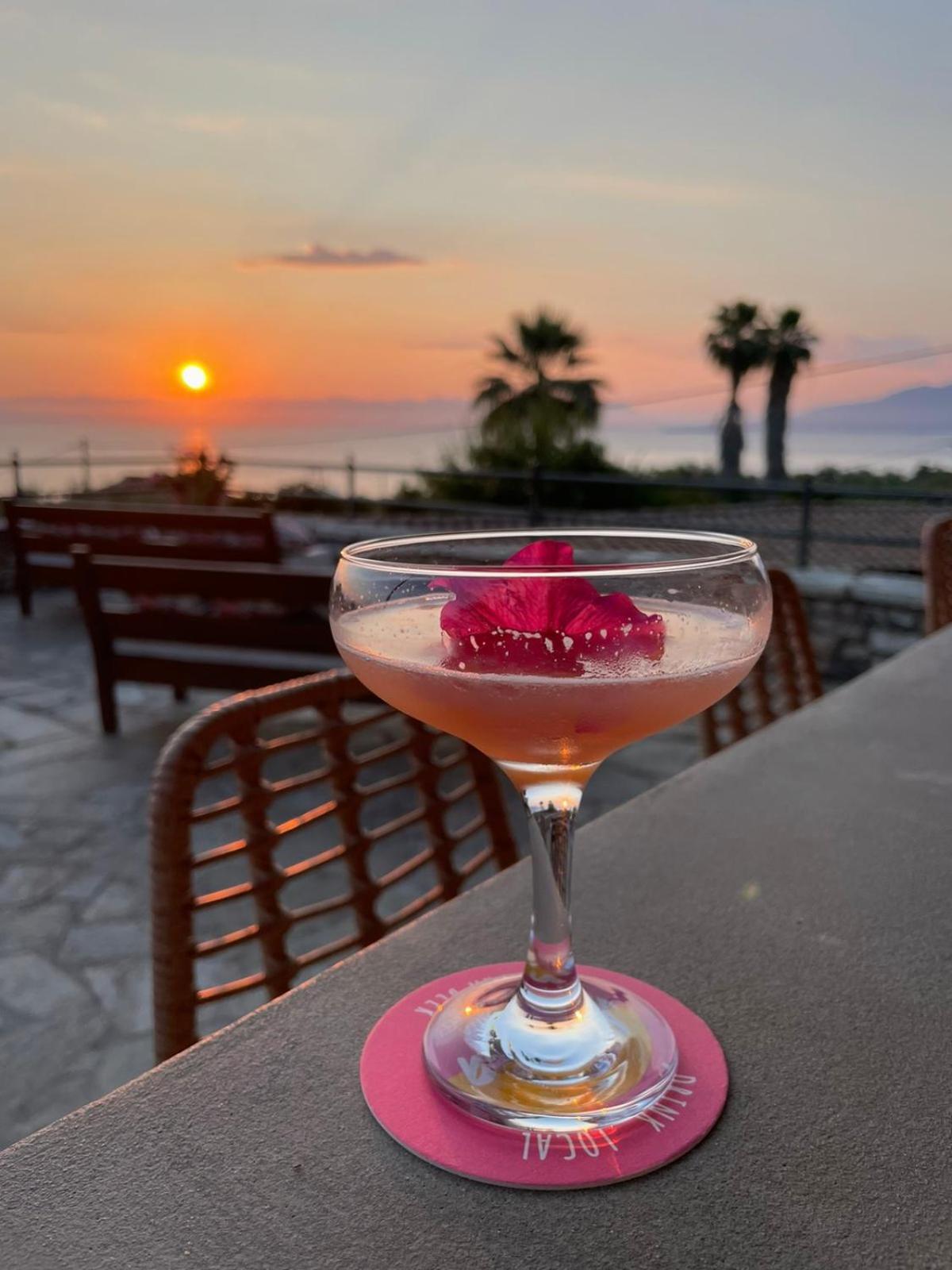 Polas Residencies Apart otel Kalamata Dış mekan fotoğraf